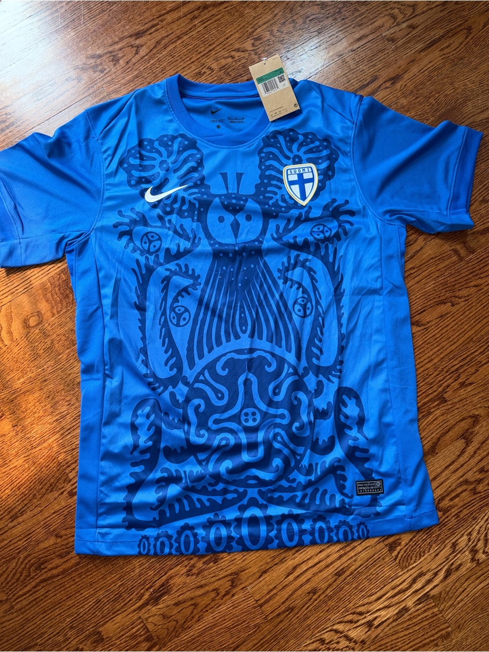 Nike men’s  Soccer Jersey with Dark Blue Graphic